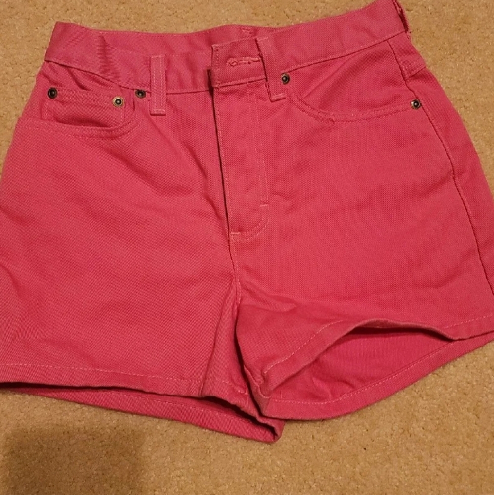 Newport News Jeanology Pink shorts